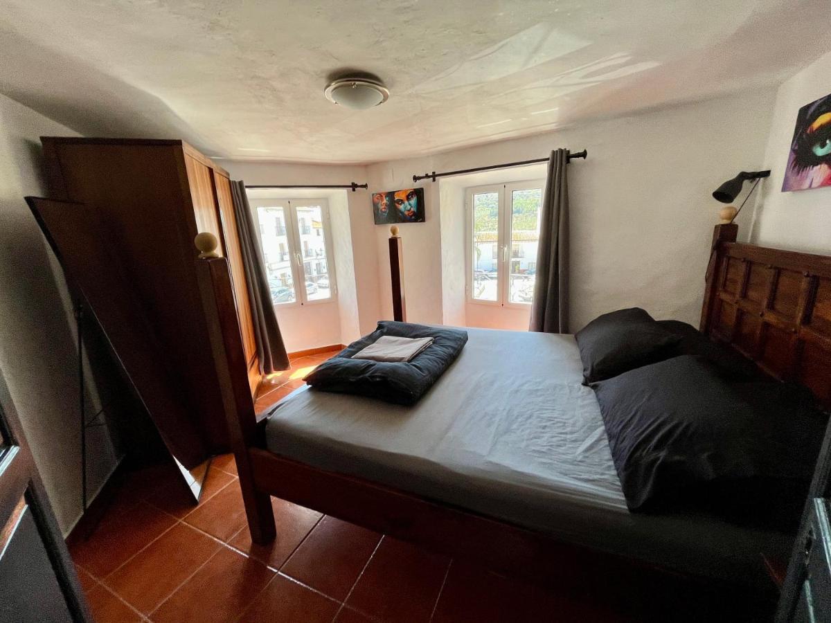Spanish Town House Alora Ngoại thất bức ảnh